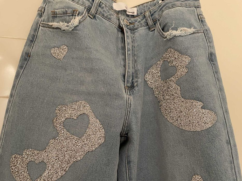 Calça ganga feminina marca Queen Hearts, novas