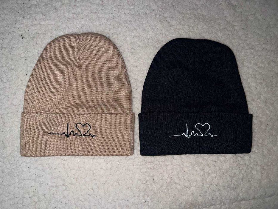 Sprzedaję nowe czapki