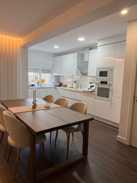 Mesa ikea, chapa de carvalho velatura castanha, 220x100 cm