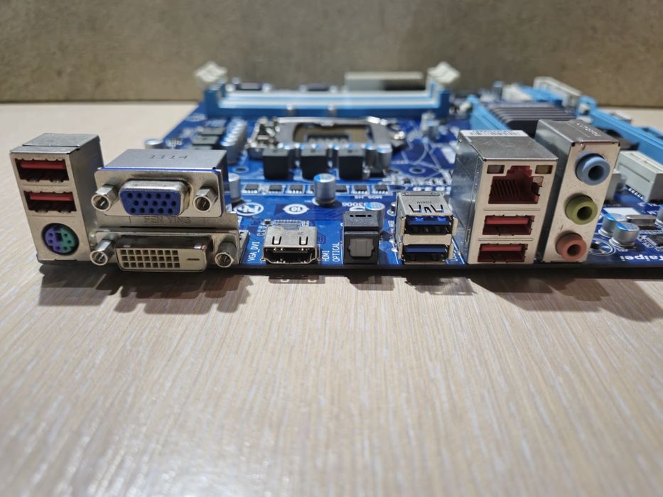 Материнська плата s1155 Gigabyte GA-H67MA-USB3-B3, 4×ddr3, usb 3.0