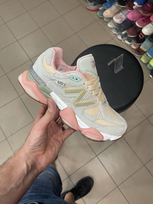 Кросівки New balance 9060
