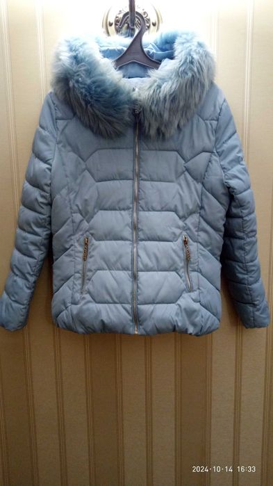 Куртка для дівчинки