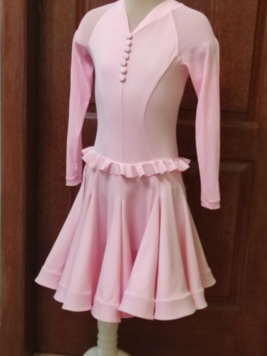 Елегантна танцювальна сукня для дівчаток