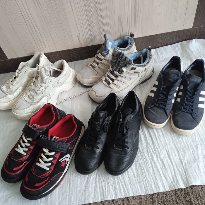 Лот кросівки р.39