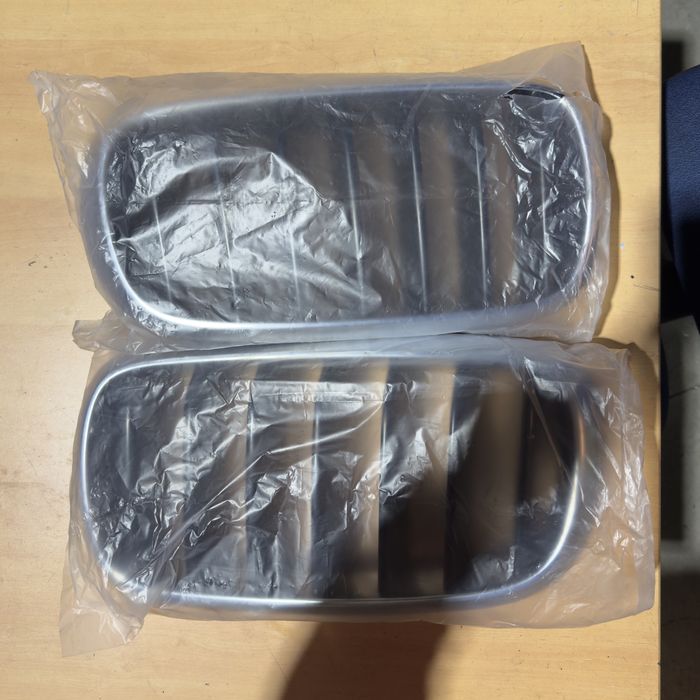 Grelhas Frontais BMW X6 Originais