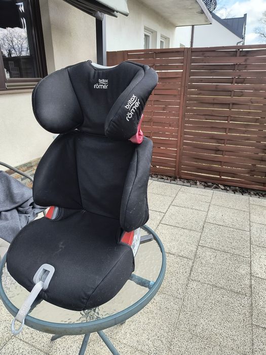 Fotelik samochodowy isofix britax röamer 15-36kg