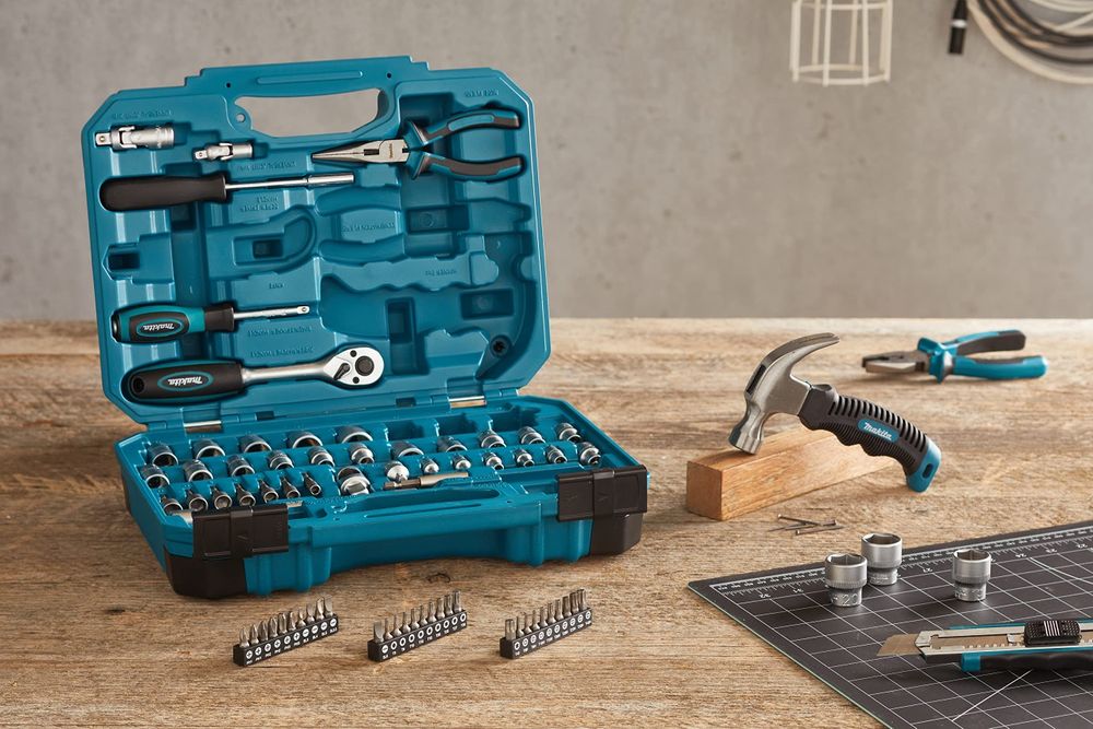 Zestaw narzędzi MAKITA E-10899