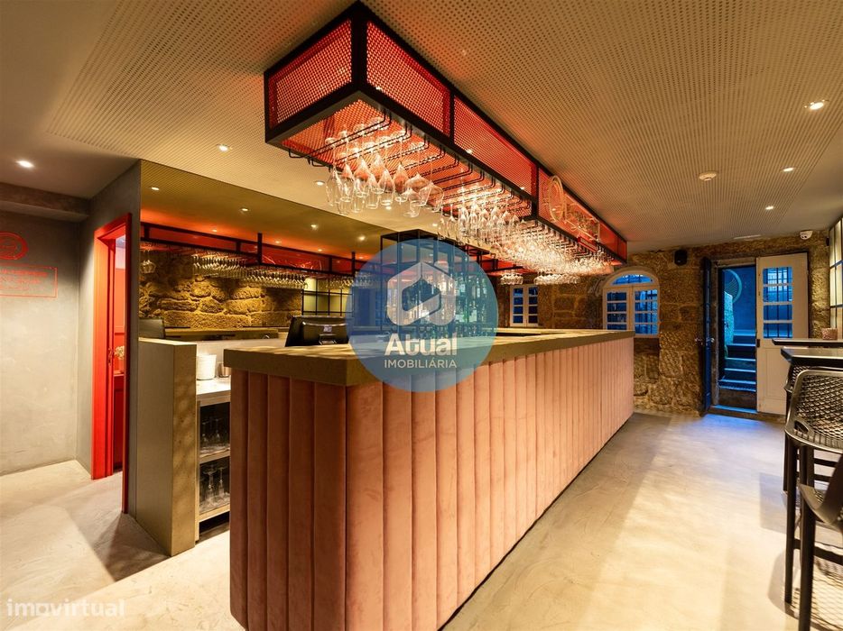 Restaurante  Arrendamento em Oliveira, São Paio e São Sebastião,Guimar