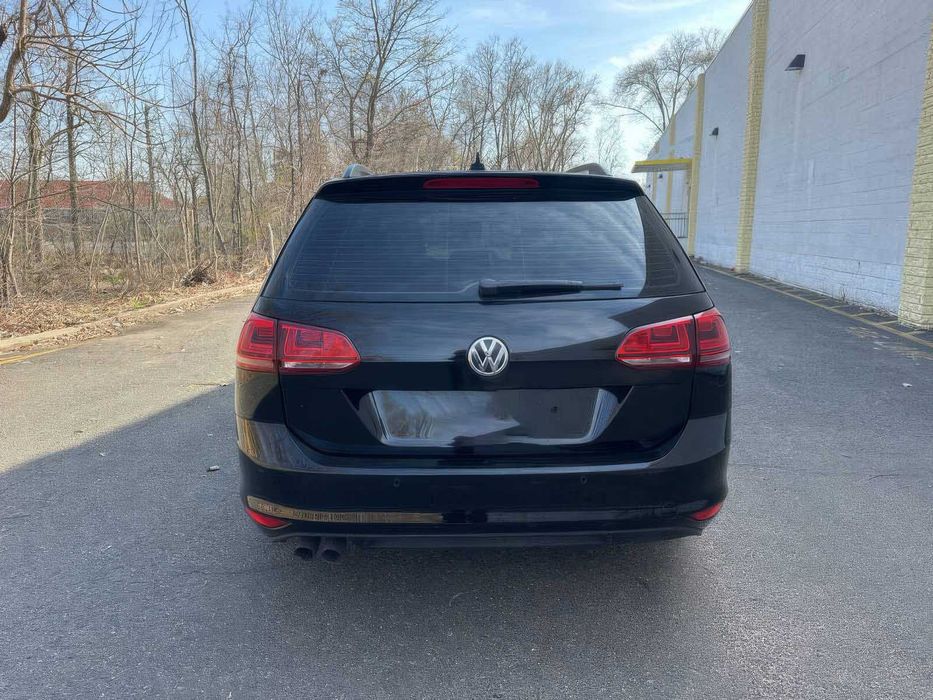 Volkswagen Golf SportWagen SEL      2015