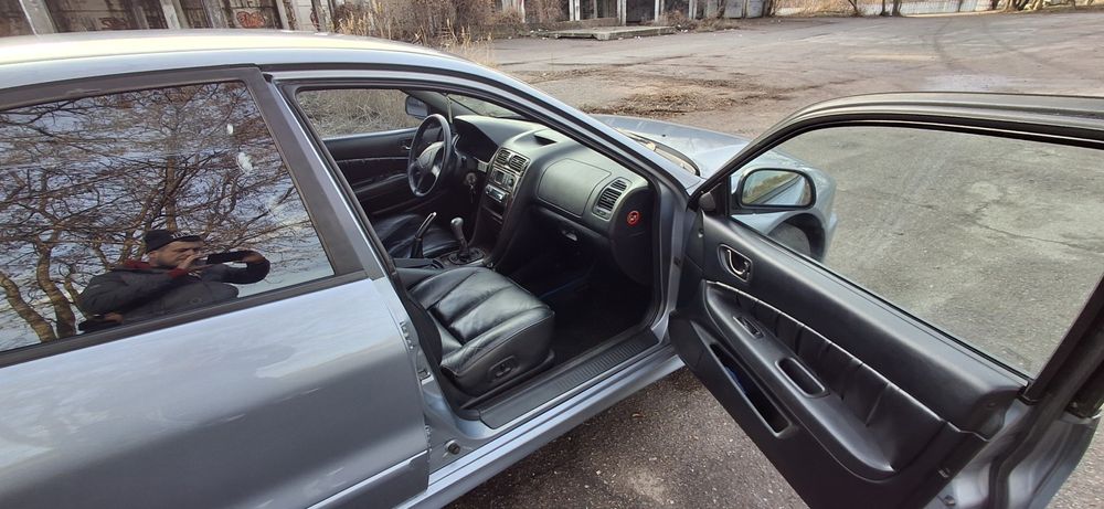 Mitsubishi Galant 8 – стильна “Акула”, яка не старіє газ/бензин 2.0