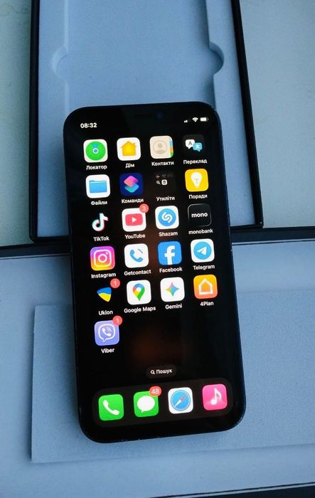 Айфон 12 міні  64