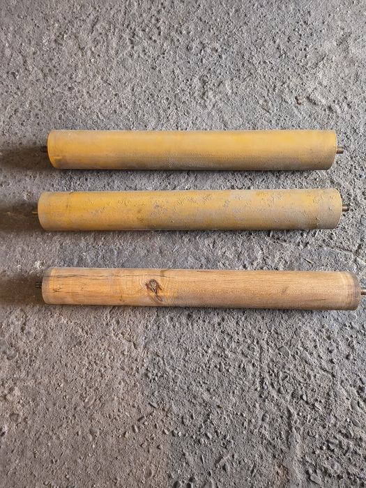 Wałek wałki metalowe i drewniany