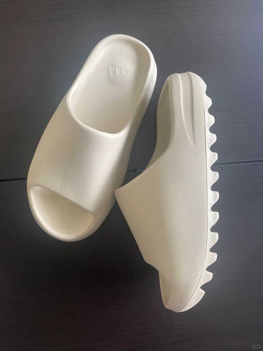 adidas_Yeezy_Slide_Bone  r. 43
