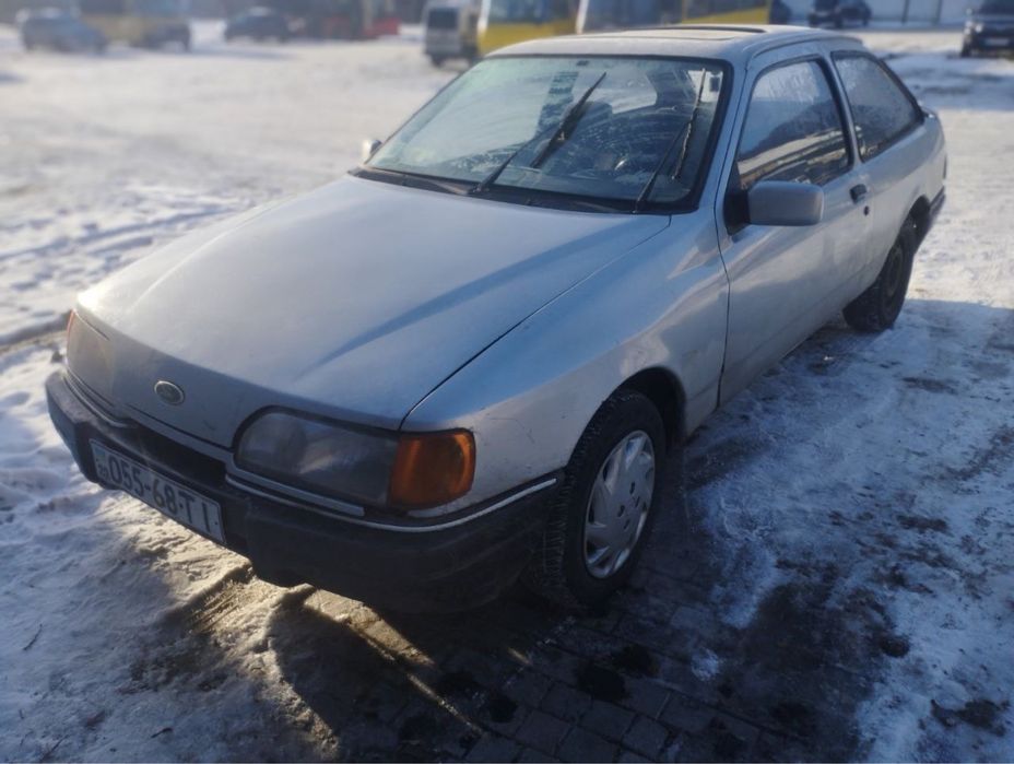 Ford sierra coupe