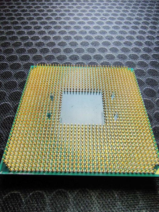 Процессор Ryzen 2700 8/16 AM4 + боксовый кулер и термопаста