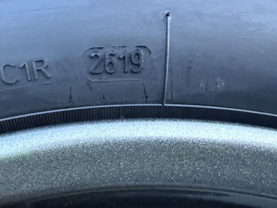 Oryginał Felgi Renault Kadjar Dacia Duster 5x114.3 215/60R17 Nowe zima