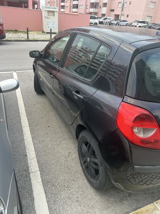 Clio 3 1.5 dci economico 5 portas