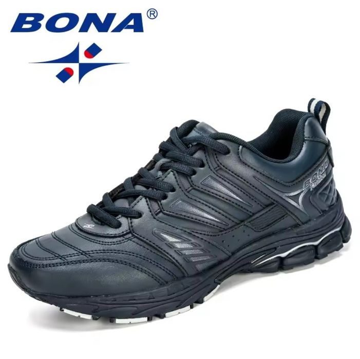 Кроссовки Bona Новые. 42 Размер