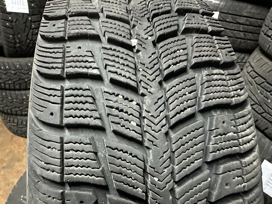 Резина зимова federal