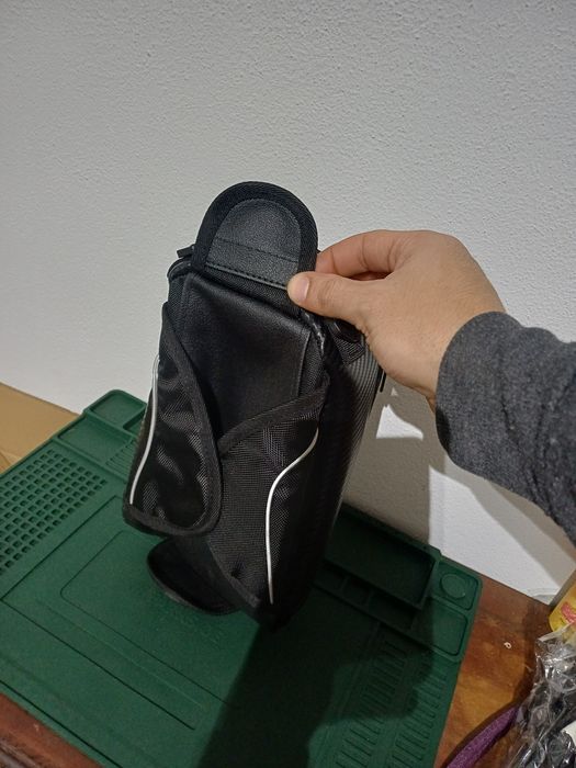Bolsa de deposito para mota com capa impermeável