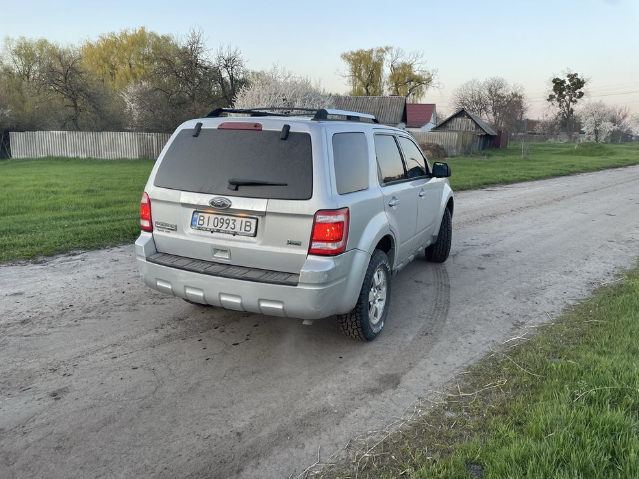 Продам Ford Escape 2010