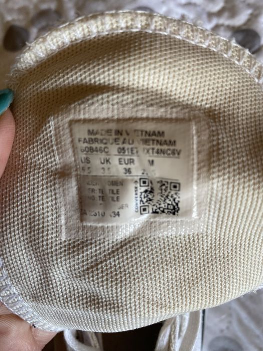 Vendo tenis Converse branco com plataforma n.•36 usados duas vezes