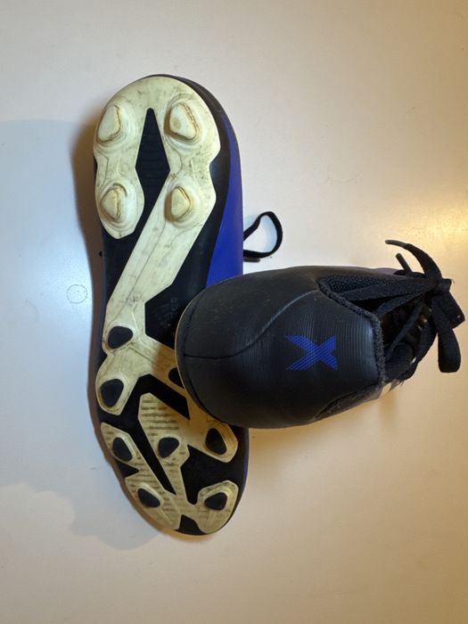 Korki sportowe Adidas