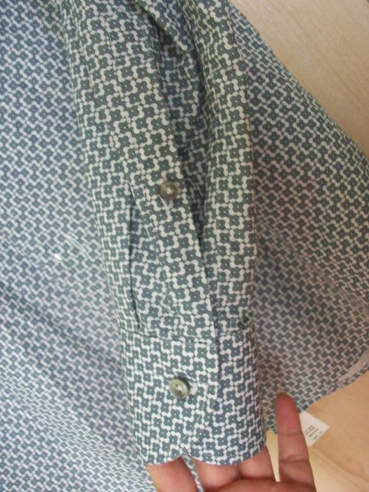 Рубашка мужская.