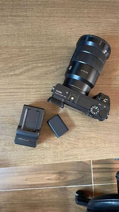 Sony A6500 + CageRig + Objetiva 18-105mm F4 + 4 Baterias | Kit Completo