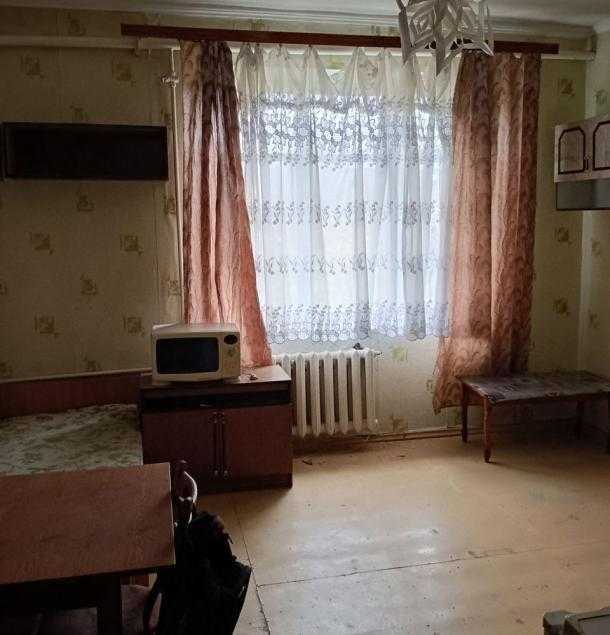 Продам район Одеська кімнату