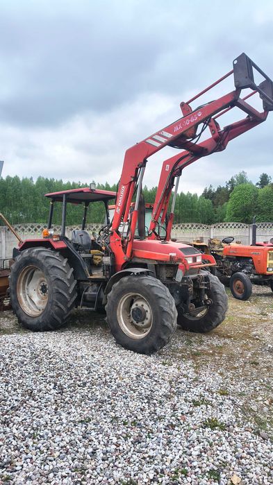 CASE 4230 4X4 TUR + TUZ 95r mechaniczny rewers, MF 575,  MTZ 82 4X4, International 844 XL, MANITOU