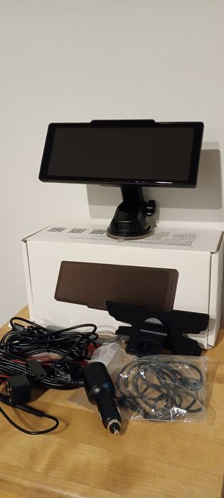 Android Carplay do samochodu z kamerą