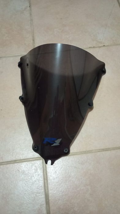 Viseira bolha fumada nova nunca usada para Yamaha R1 ano  1998 a 2002