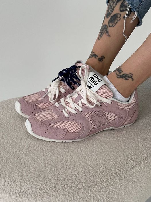 Sale! Останні пари NB x Miu-Miu 530