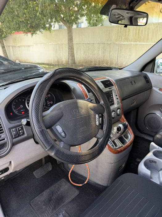Kia carnival 2.9 crdi AUTOMATICA