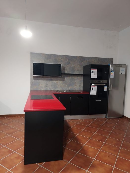 Cozinha de exposição Marítimo Carvalho Wangue, tampo silestone