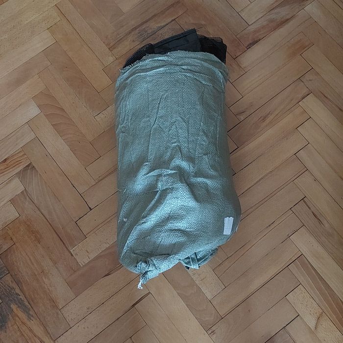 Siatka do trampoliny o średnicy 1,80 m trampolina na 6 słupków wysokość 1,60 m