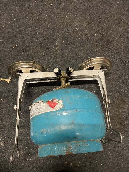 Butla gazowa z kuchenka