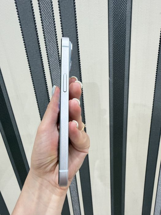 Iphone 15/128 GB