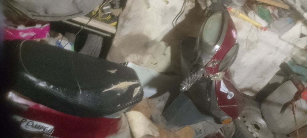 Продам скутер 80 кубов