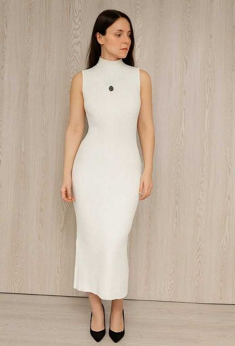 Молодежный женский вязанный костюм, облегающий, белый