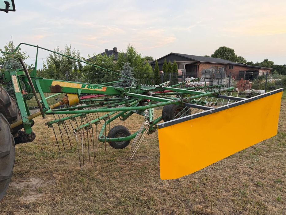 Zgrabiarka Stoll 415 4DS