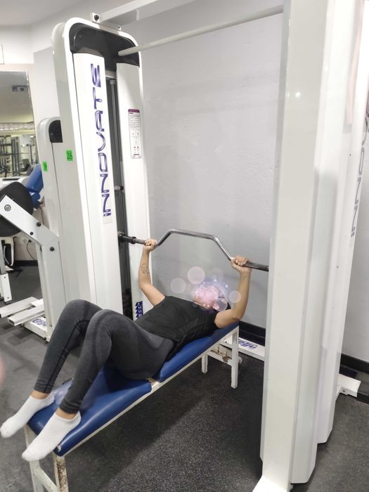 Weight Training Machine443975429690511363