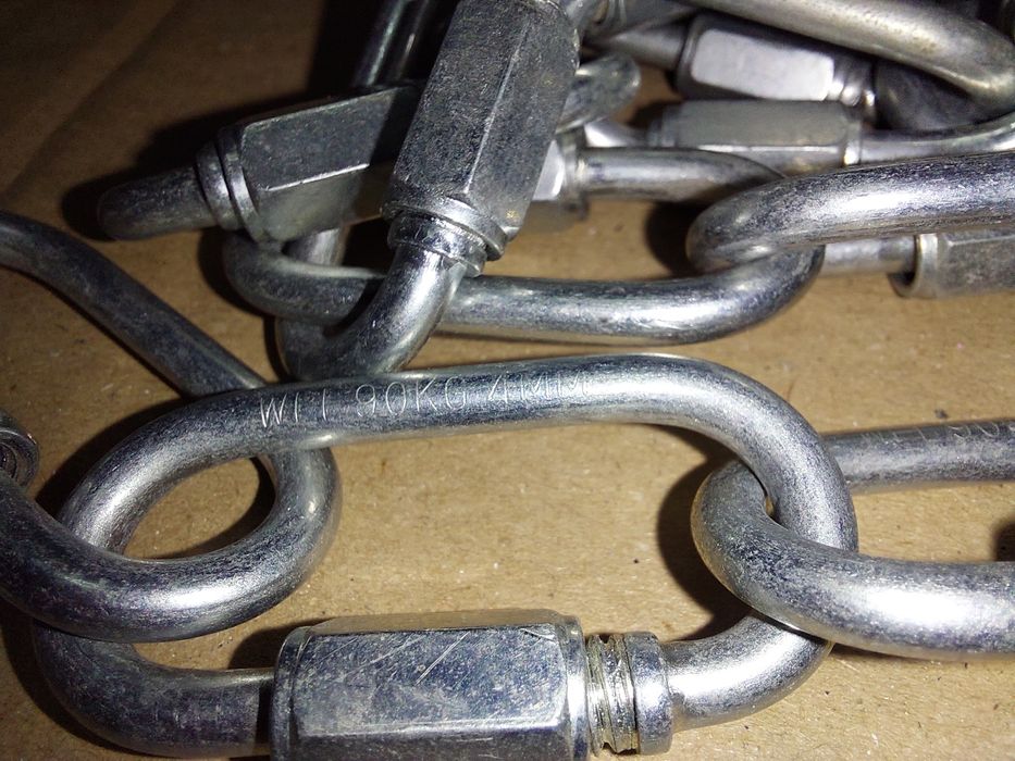 Каробін-гвинт оцинкований