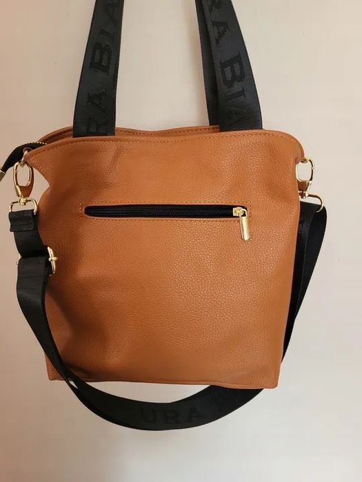 Torebka Skórzana Laura Biaggi – Styl i Elegancja