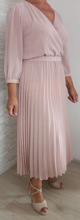 Sukienka jasny pudrowy róż na różne  okazje,wesele, przyjęcie , 42/44