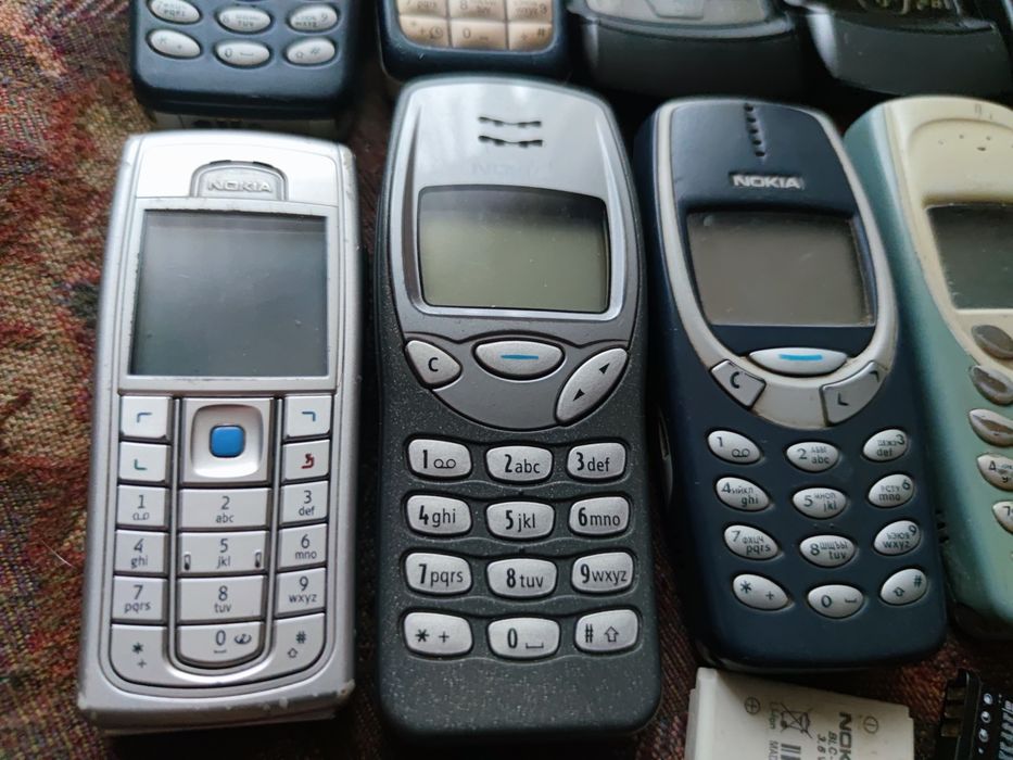 Мобільний телефони