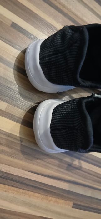 Buty chłopięce adidasy tenisówki 32