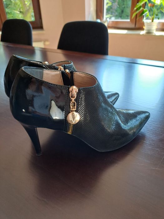 Botki na szpilce Venezia