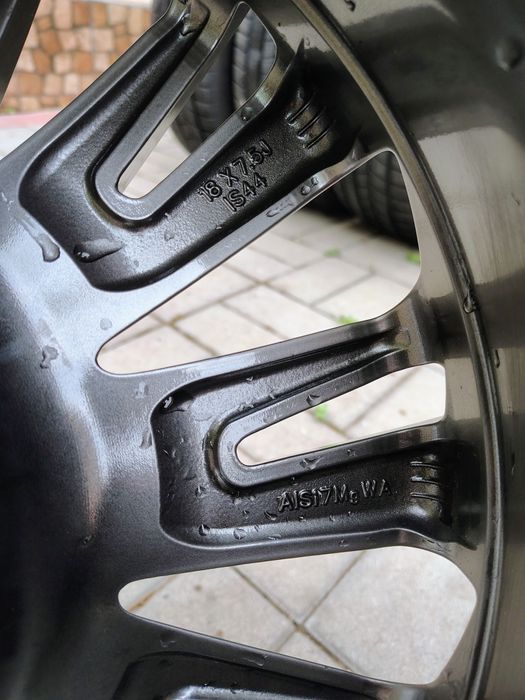 Шини Bridgestone 225/40/18 з оригінальними дисками, GM 5*105 R18x7.5J IS44